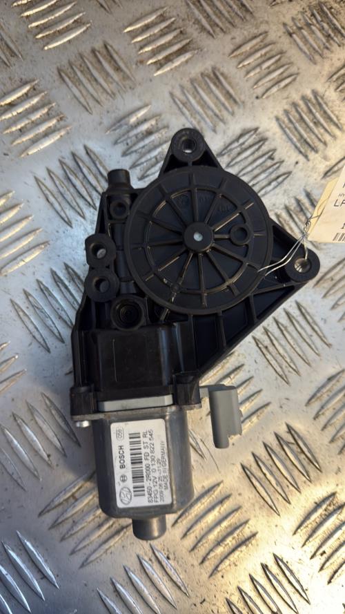 Moteur leve vitre arriere gauche HYUNDAI I 30 1 PHASE 1 Diesel - Image 3