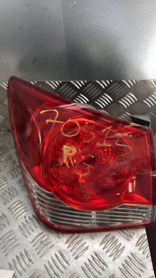 Feu arriere principal gauche (feux) CHEVROLET CRUZE PHASE 1 Essence - Image 2