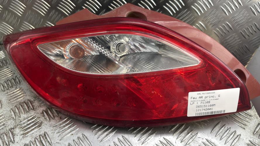 Feu arriere principal gauche (feux) MAZDA 2 2 PHASE 1 Diesel - Image 1