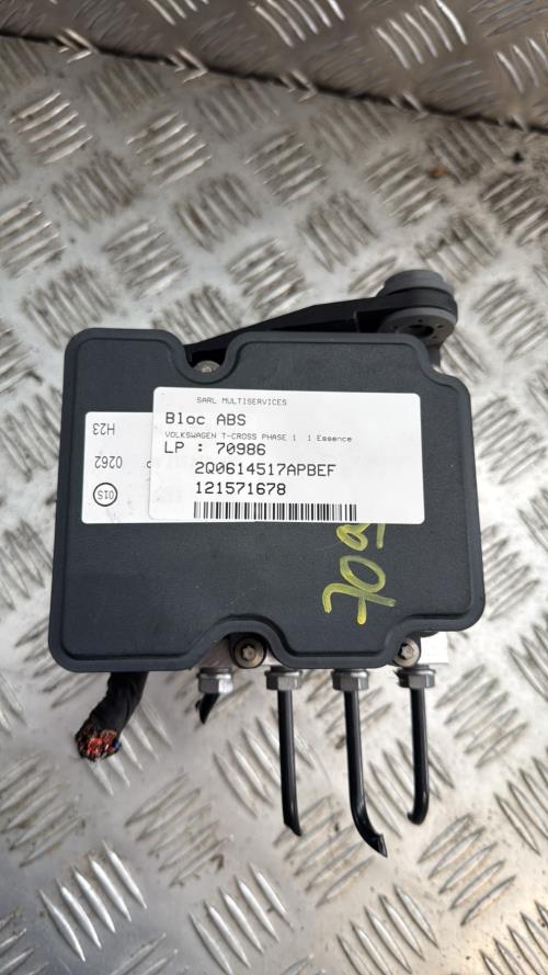 Bloc ABS (freins anti-blocage) VOLKSWAGEN T-CROSS PHASE 1 Essence - Image 1