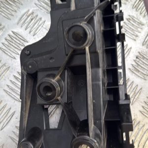 Support de pare chocs arriere VOLKSWAGEN T-CROSS PHASE 1 Essence - Image 1