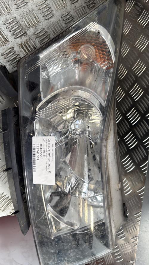 Optique avant principal droit (feux)(phare) CHEVROLET CRUZE PHASE 1 Essence - Image 2