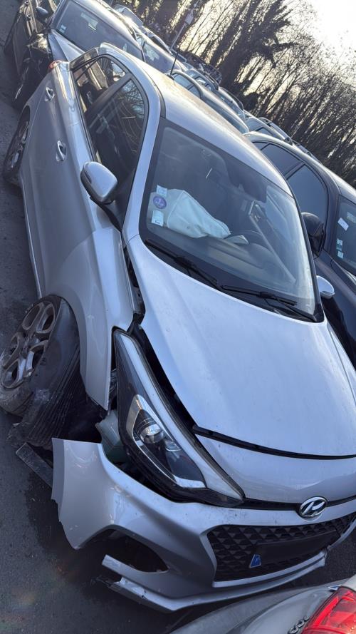 Retroviseur gauche HYUNDAI I 20 3 Essence - Image 2