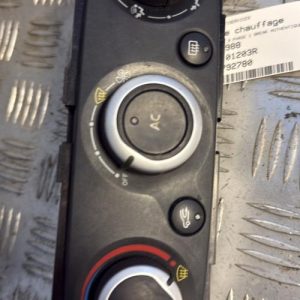 Commande chauffage RENAULT MEGANE 3 PHASE 1 BREAK Diesel - Image 1