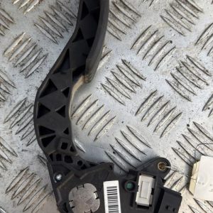 Pedale d'accelerateur RENAULT MEGANE 3 PHASE 1 BREAK Diesel - Image 1