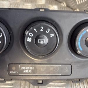 Commande chauffage TOYOTA AURIS 1 PHASE 1 Essence - Image 1