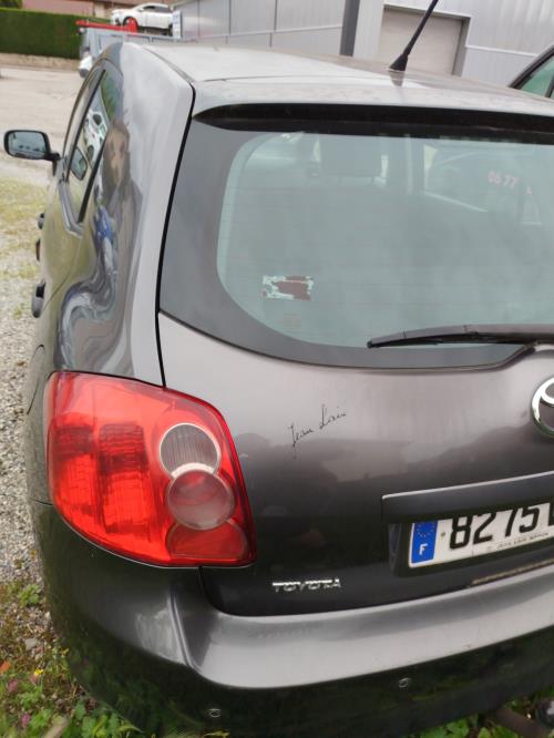 Feu arriere principal droit (feux) TOYOTA AURIS 1 PHASE 1 Essence - Image 9