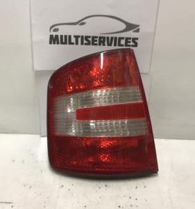 Feu arriere principal gauche (feux) SKODA FABIA 2 PHASE 1 BREAK - Image 1