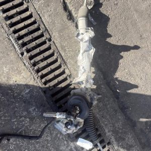 Cremaillere assistee PEUGEOT 208 2 PHASE 1 Essence - Image 1