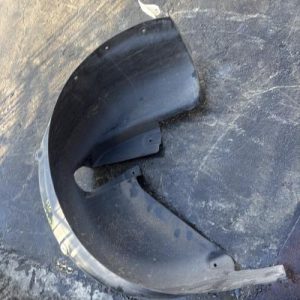 Pare boue arriere gauche VOLKSWAGEN T-CROSS PHASE 1 Essence - Image 1