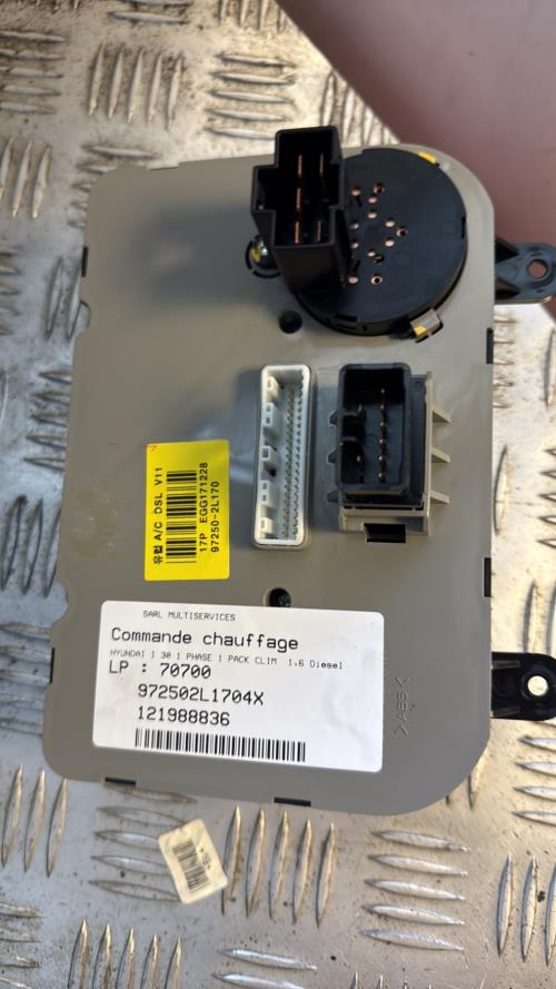 Commande chauffage HYUNDAI I 30 1 PHASE 1 Diesel - Image 3