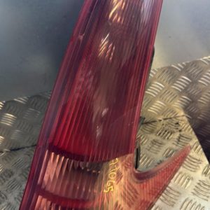 Feu arriere principal droit (feux) PEUGEOT 206 PHASE 2 BREAK Diesel - Image 1