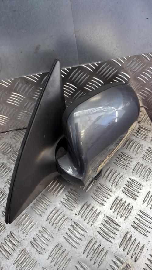 Retroviseur gauche HYUNDAI I 30 1 PHASE 1 Diesel - Image 4