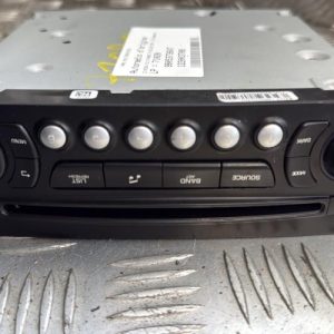 Autoradio d'origine CITROEN C3 2 PHASE 2 Essence - Image 1