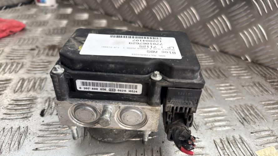 Bloc ABS (freins anti-blocage) RENAULT CLIO 2 CAMPUS PHASE 1 Diesel - Image 1