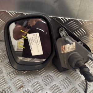 Retroviseur gauche PEUGEOT PARTNER 1 PHASE 2 Diesel - Image 1