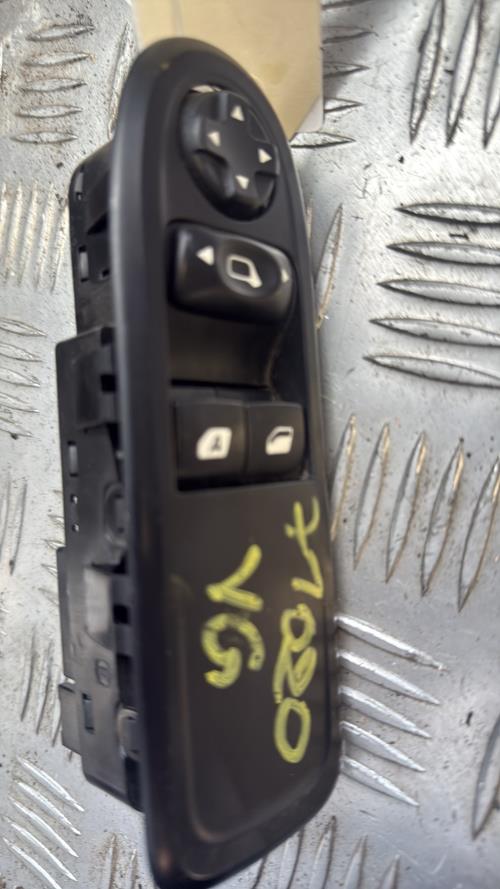 Interrupteur de leve vitre avant gauche CITROEN C3 2 PHASE 2 Essence - Image 2