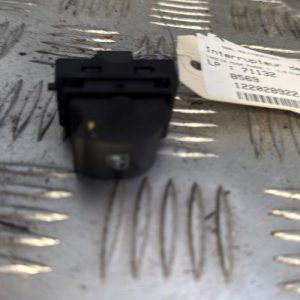 Interrupteur de leve vitre arriere droit LANCIA MUSA PHASE 1 Diesel - Image 1