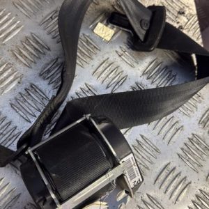 Ceinture arriere droit RENAULT CLIO 4 PHASE 1 Essence - Image 1