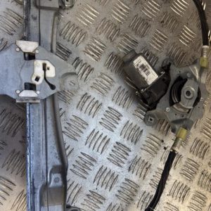 Leve vitre electrique avant gauche RENAULT TWINGO 2 PHASE 2 Essence - Image 1