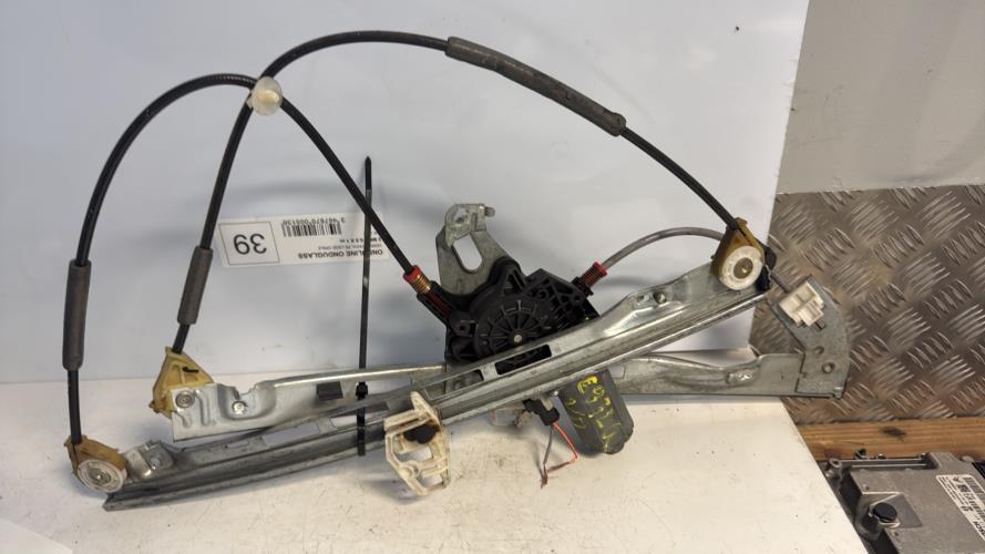 Leve vitre electrique avant droit PEUGEOT 206 PHASE 2 Essence - Image 1