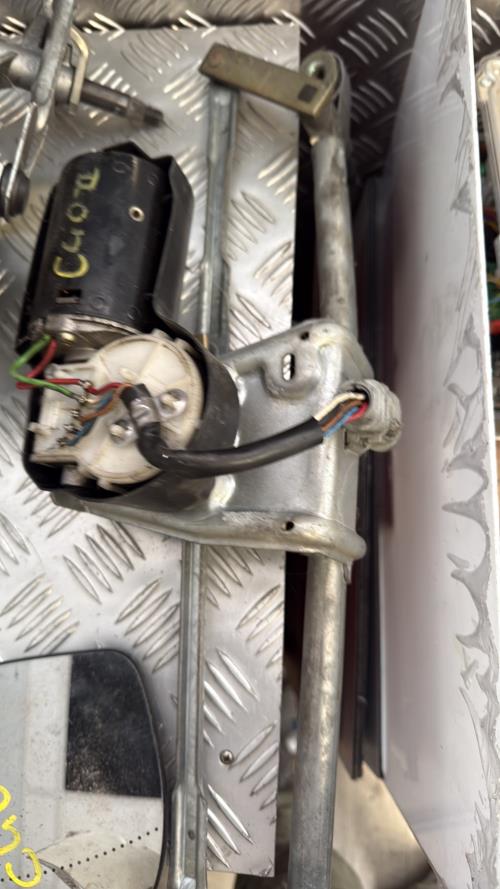 Moteur essuie glace avant RENAULT CLIO 2 PHASE 2 Diesel - Image 1