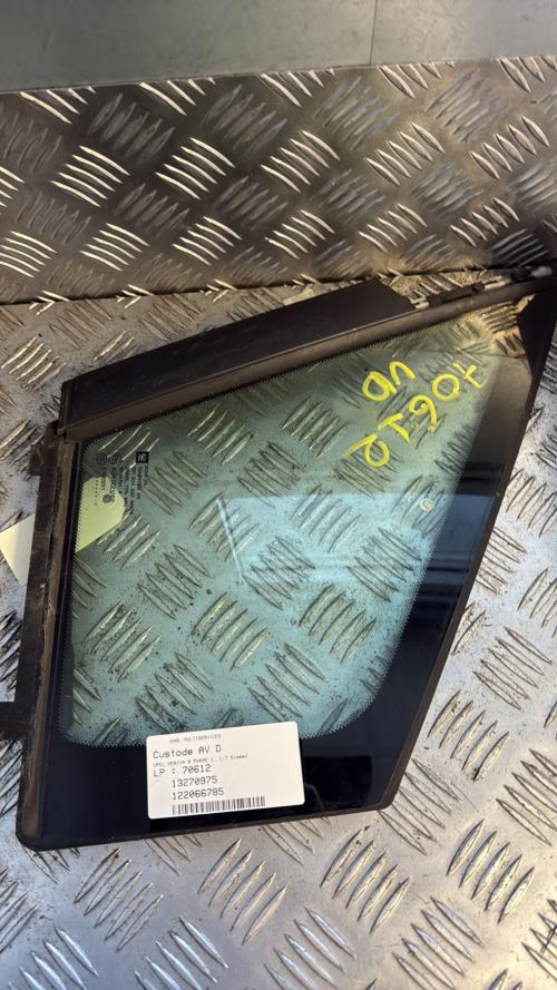 Custode avant droit (porte) OPEL MERIVA B PHASE 1 Diesel - Image 3