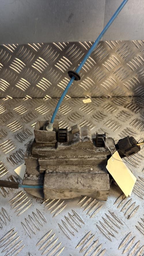 Serrure arriere droit LANCIA MUSA PHASE 1 Diesel - Image 2