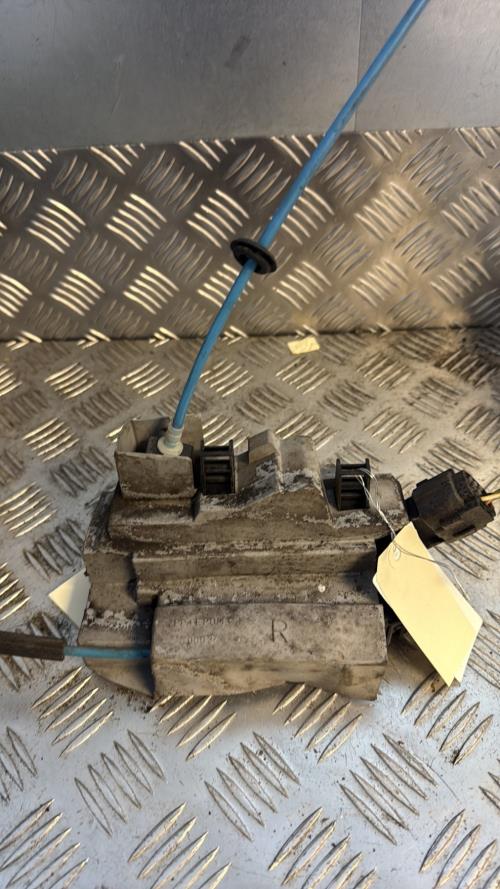 Serrure arriere droit LANCIA MUSA PHASE 1 Diesel - Image 3