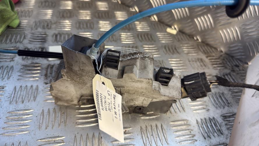 Serrure arriere gauche LANCIA MUSA PHASE 1 Diesel - Image 1