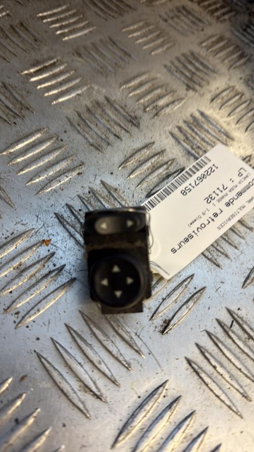Commande retroviseurs LANCIA MUSA PHASE 1 Diesel - Image 2