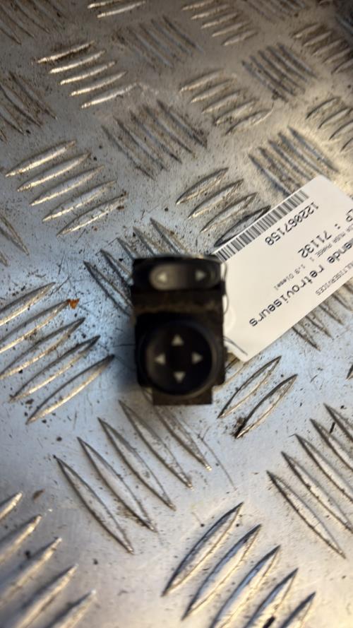 Commande retroviseurs LANCIA MUSA PHASE 1 Diesel - Image 3