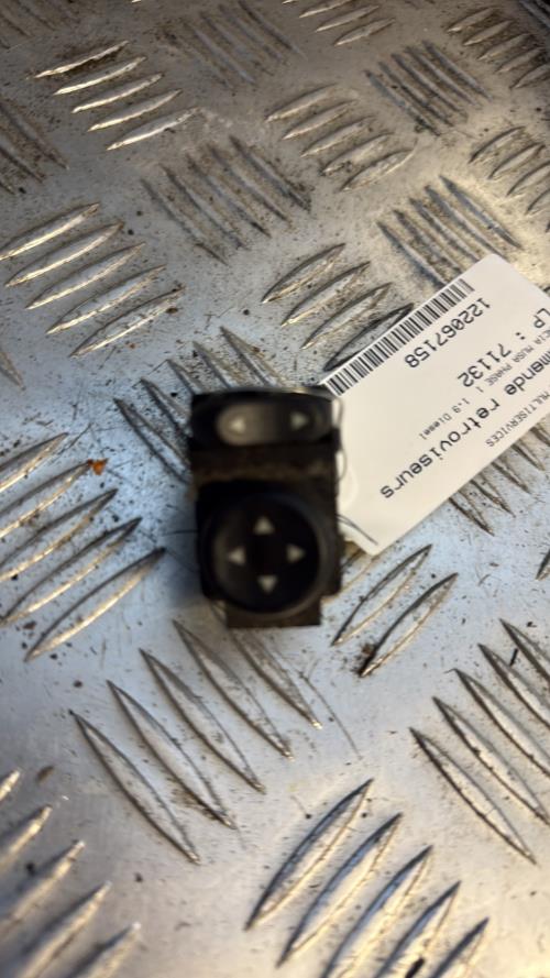 Commande retroviseurs LANCIA MUSA PHASE 1 Diesel - Image 4