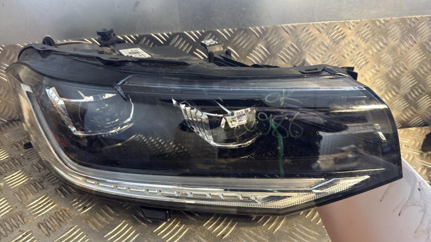 Optique avant principal droit (feux)(phare) VOLKSWAGEN T-CROSS PHASE 1 Essence - Image 1