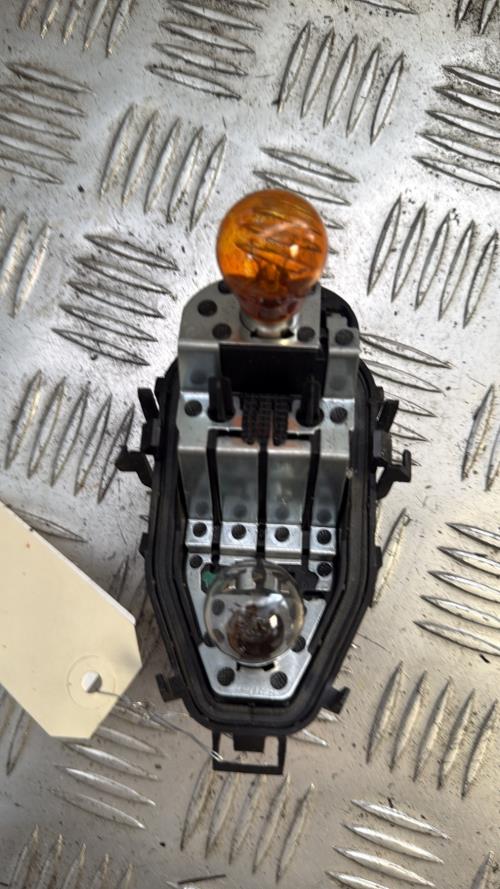 Platine feu arriere droit RENAULT CLIO 4 PHASE 1 Essence - Image 2