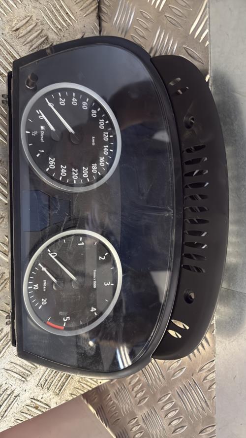Compteur BMW SERIE 5 E60 PHASE 1 Diesel - Image 2