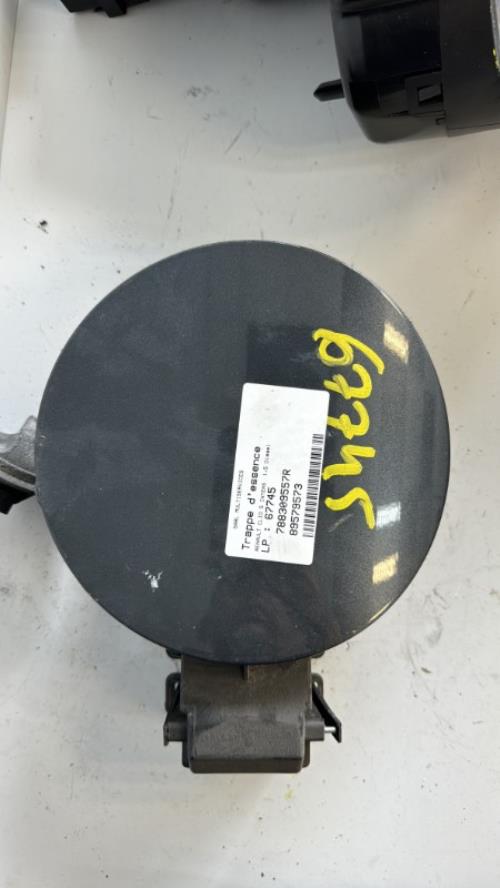 Trappe d'essence RENAULT CLIO 5 PHASE 1 Diesel - Image 3