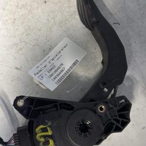 Pedale d'accelerateur RENAULT CLIO 5 PHASE 1 Essence - Image 1