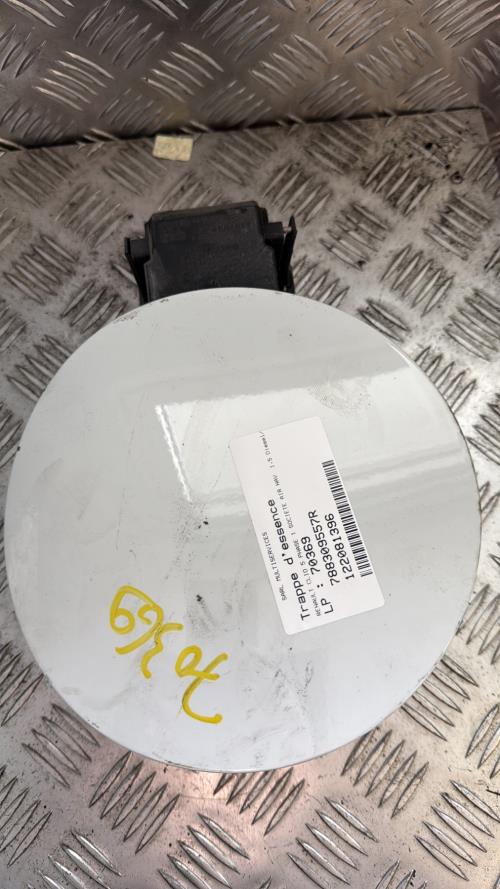 Trappe d'essence RENAULT CLIO 5 PHASE 1 Diesel/Hybride - Image 1