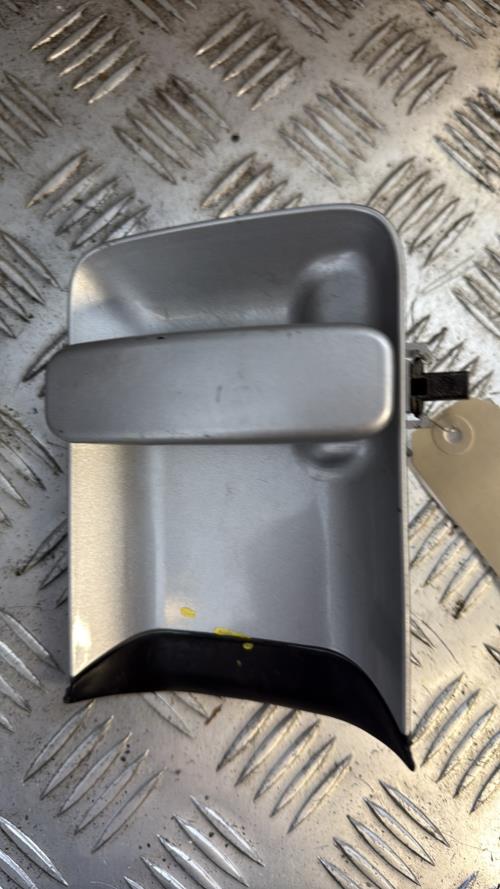 Poignee porte laterale gauche PEUGEOT PARTNER 1 PHASE 2 Diesel - Image 1