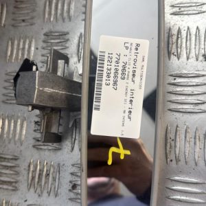 Retroviseur interieur RENAULT CLIO 4 PHASE 2 Diesel - Image 1