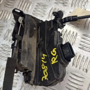 Serrure arriere gauche RENAULT CLIO 4 PHASE 2 Diesel - Image 1