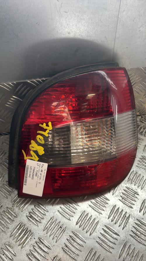 Feu arriere principal droit (feux) RENAULT SCENIC 1 PHASE 2 Essence - Image 3