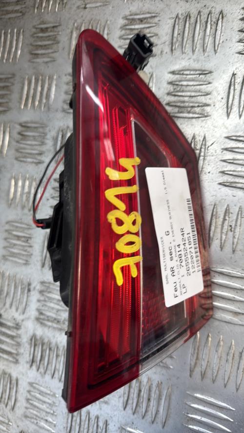 Feu arriere secondaire gauche (feux) RENAULT CLIO 4 PHASE 2 Diesel - Image 2