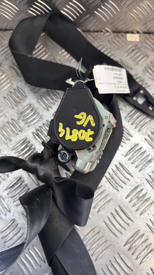 Ceinture avant gauche RENAULT CLIO 4 PHASE 2 Diesel - Image 2