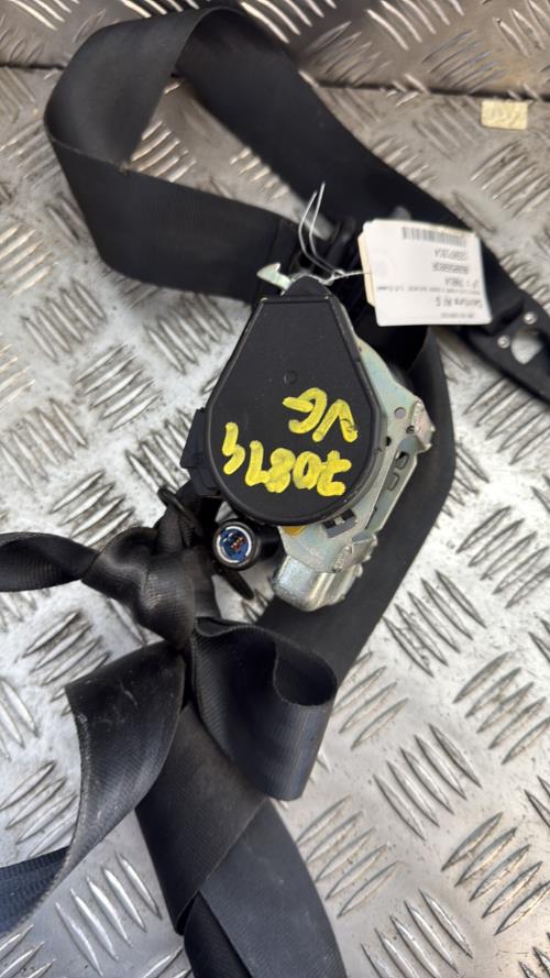 Ceinture avant gauche RENAULT CLIO 4 PHASE 2 Diesel - Image 3