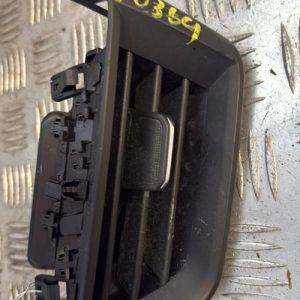 Aerateur tableau de bord avant droit RENAULT CLIO 5 PHASE 1 Diesel/Hybride - Image 1