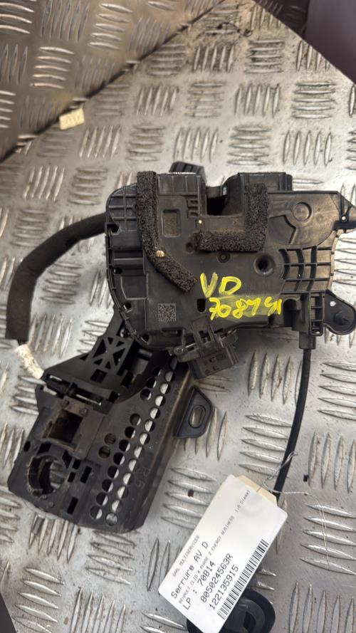 Serrure avant droit RENAULT CLIO 4 PHASE 2 Diesel - Image 2