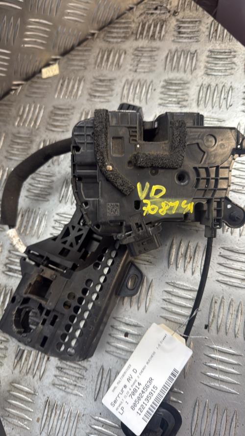 Serrure avant droit RENAULT CLIO 4 PHASE 2 Diesel - Image 3