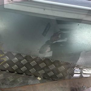 Vitre avant droit CITROEN C3 2 PHASE 2 Essence - Image 1